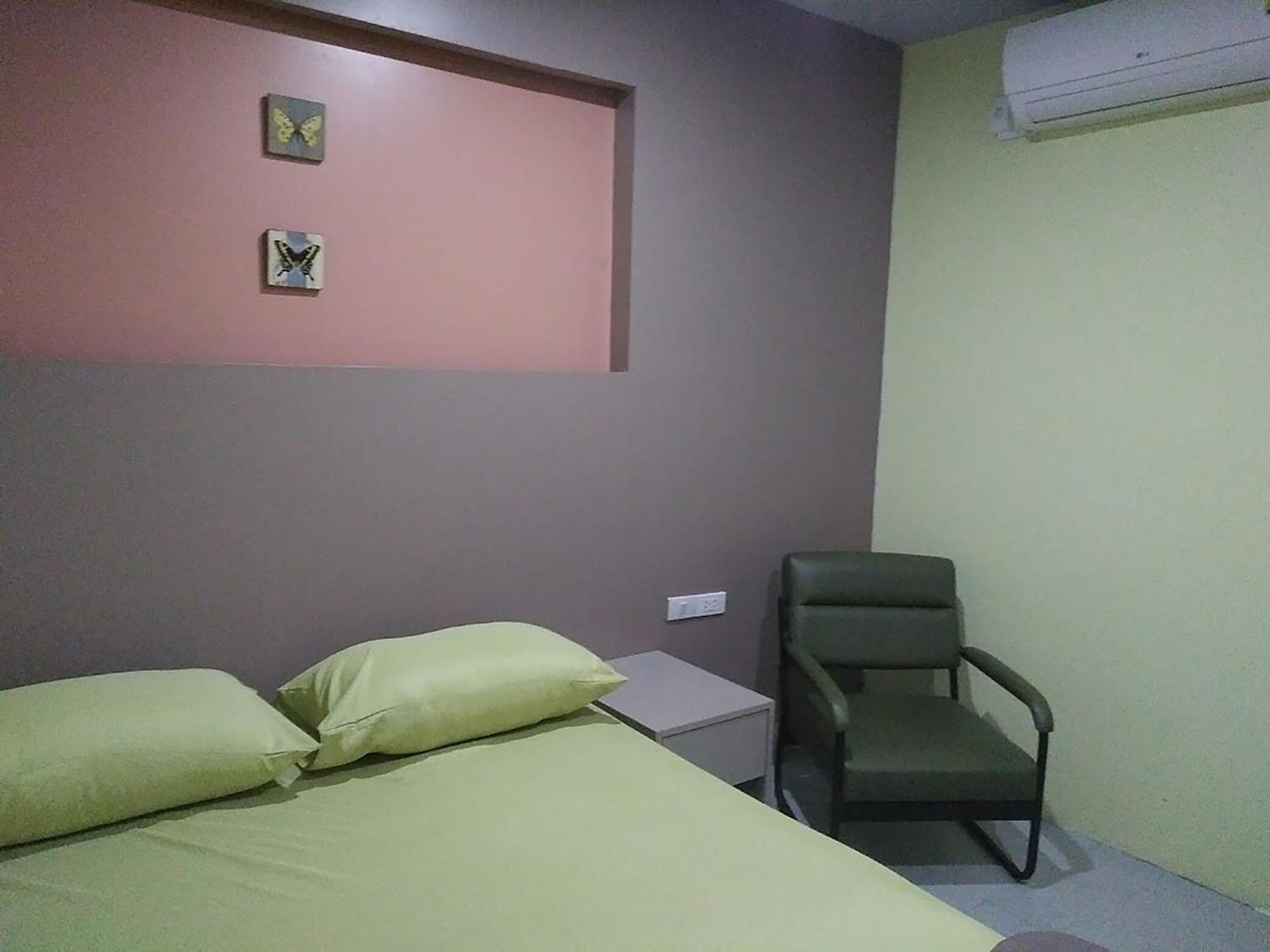 In Phuket House Hotel Luaran gambar