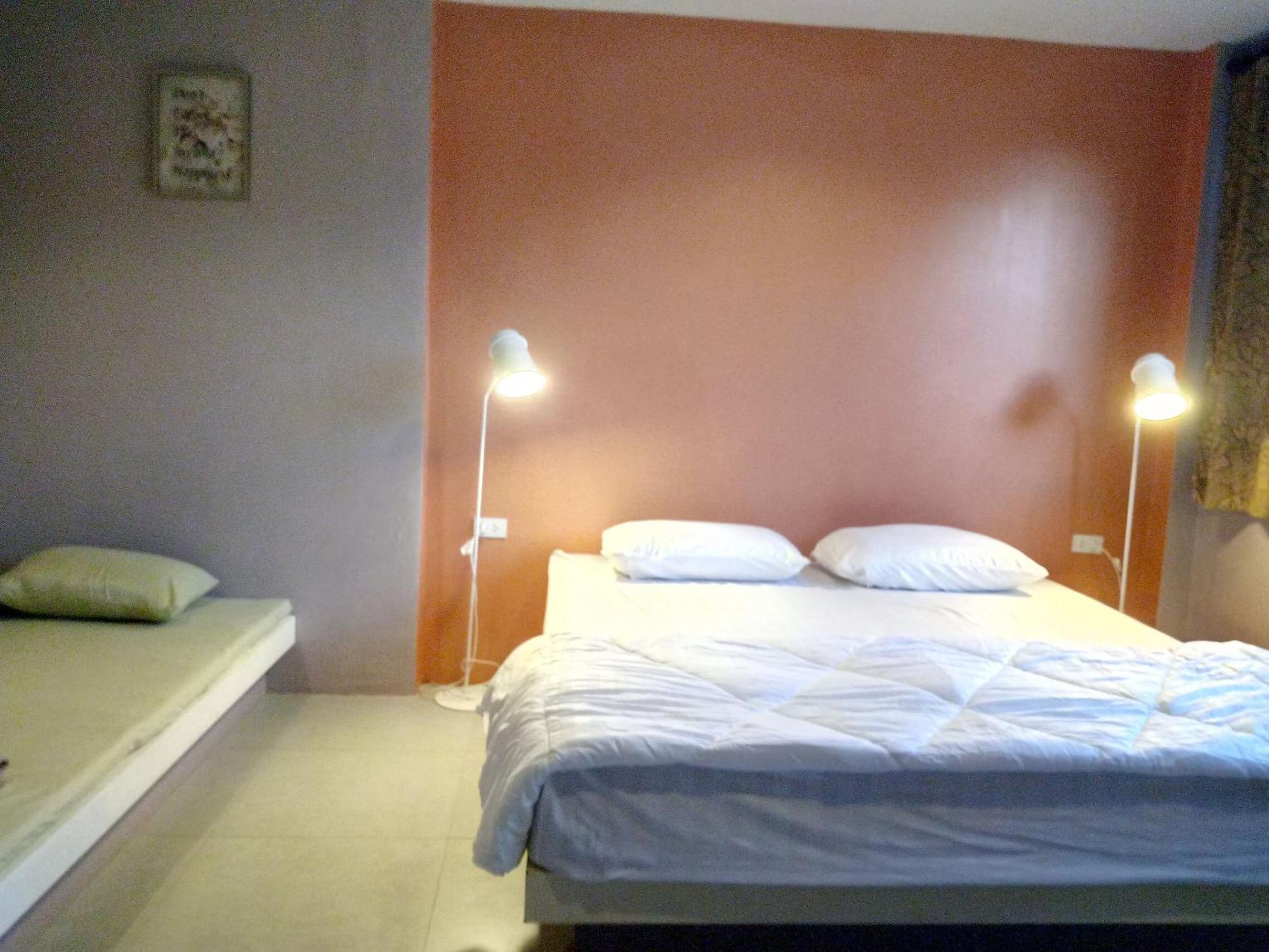 In Phuket House Hotel Luaran gambar
