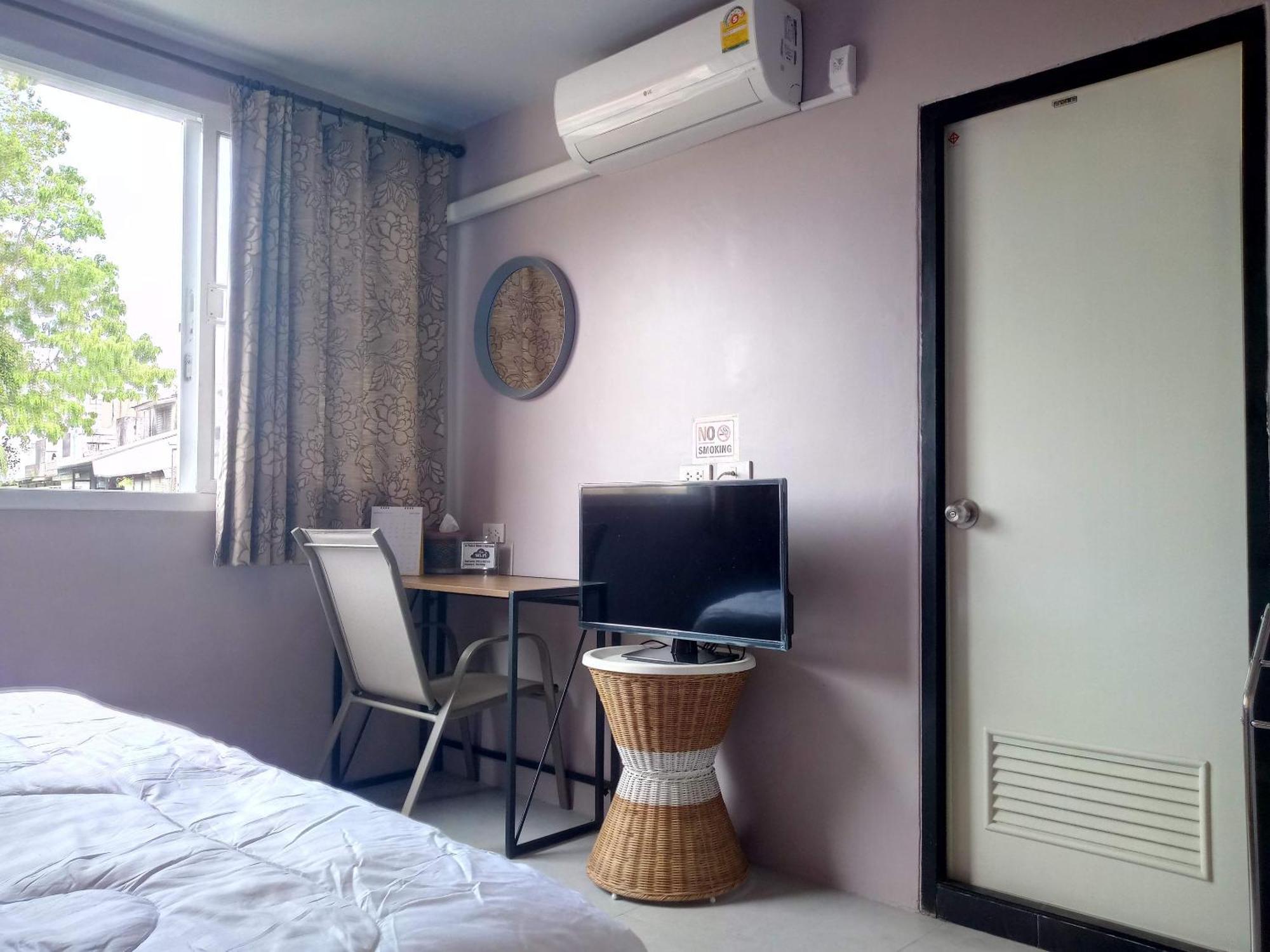 In Phuket House Hotel Luaran gambar