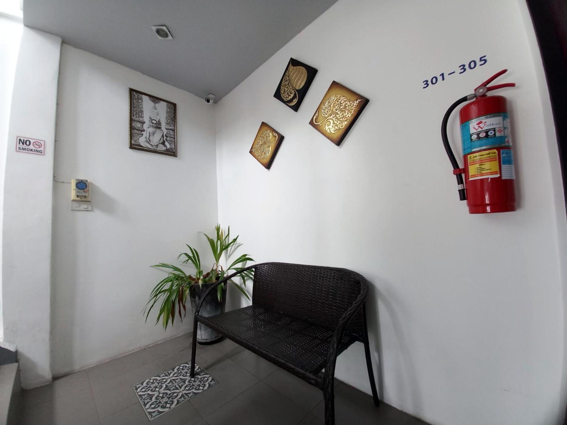 In Phuket House Hotel Luaran gambar